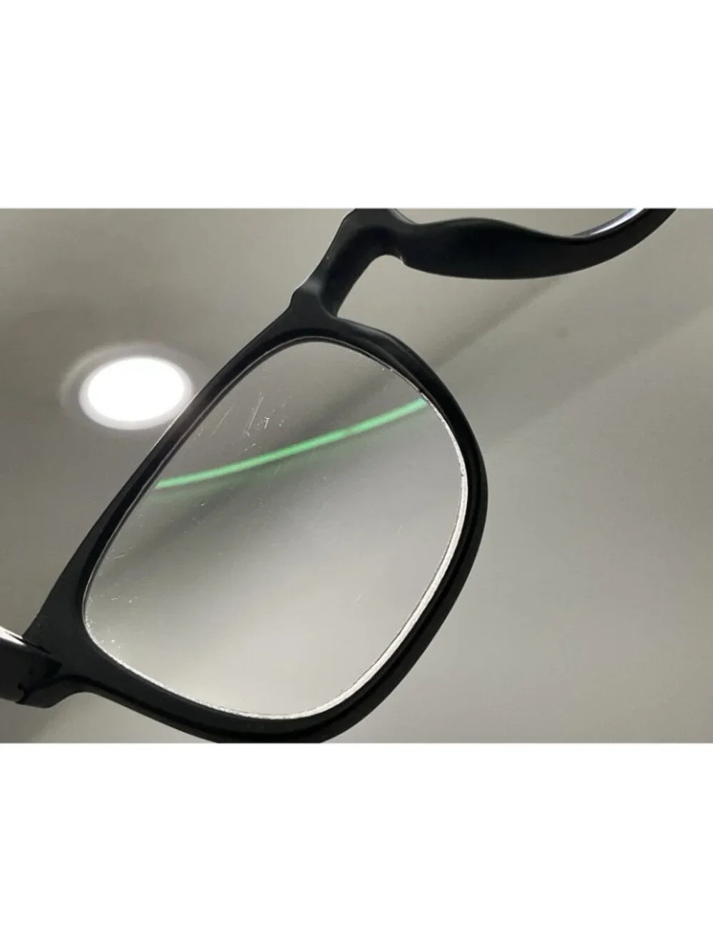 Peepers Dylan Focus Black Blue Light Filtering Readers +2.00
